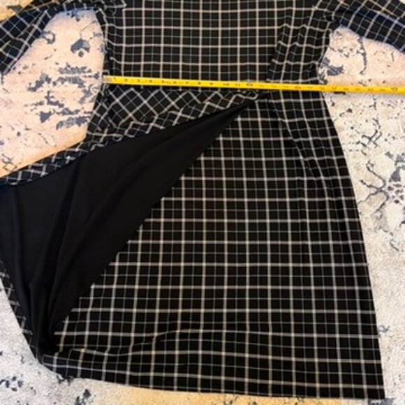 J. Jill Wearever Collection Windowpane Plaid Faux Wrap Jersey Dress NWT Large - Picture 8 of 9